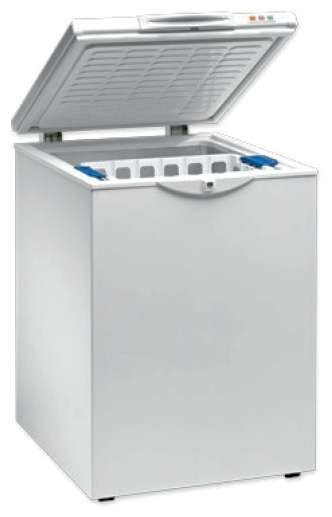 Congelador Horizontal Puerta Ciega Abatible de 620 x580 x840h mm AVEIRO HC170