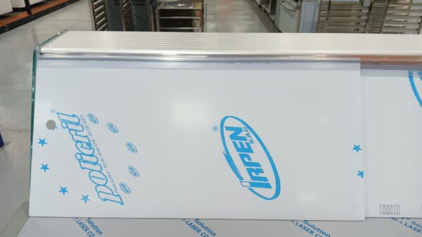 Puertas correderas traseras vitrina VEC200-9-  5kG