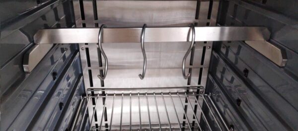 Barra carnicera y Ganchos de acero inoxidable para MC1000