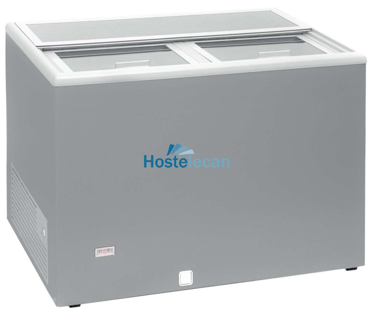 Enfriador de Botellas 300 litros Puertas Inox  de 1060 x670 x880h mm con ruedas AVEIRO AGF300 (COLOR GRIS)