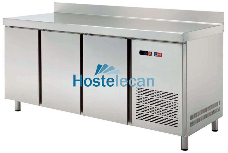 Mesa GN/1 Refrigerada 3 puertas Fondo 700 de 1792 x700 x850h mm CORDOBA TRCH-180